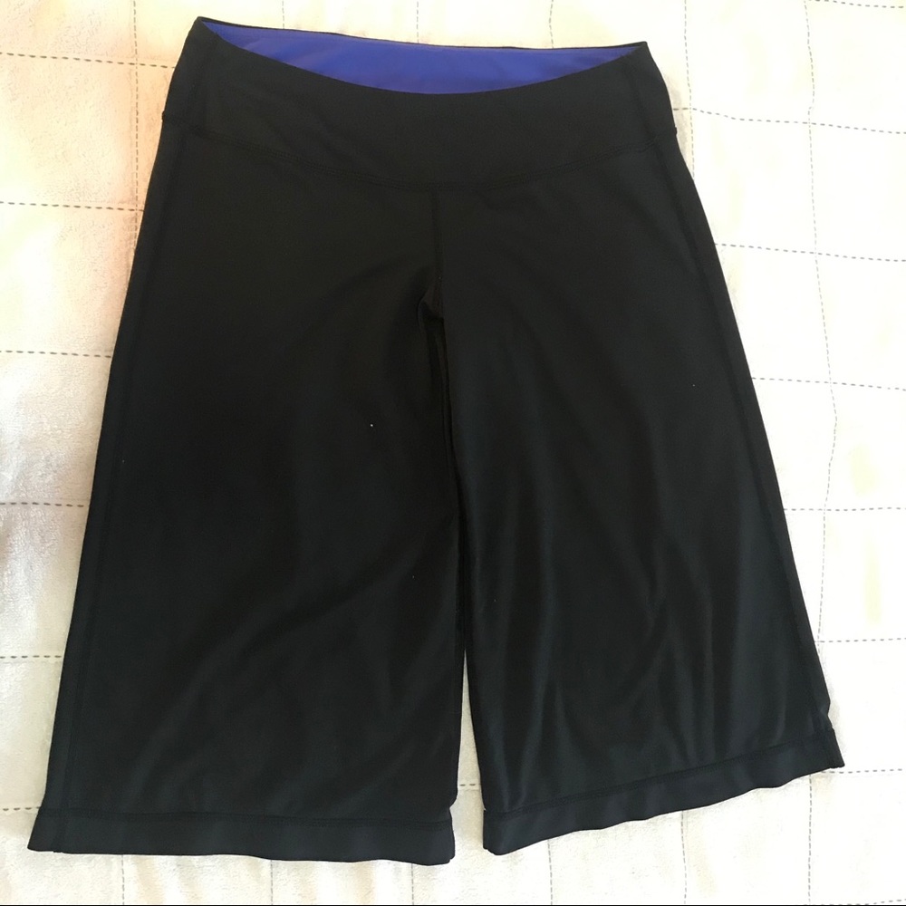 Lululemon Reversible Capris
